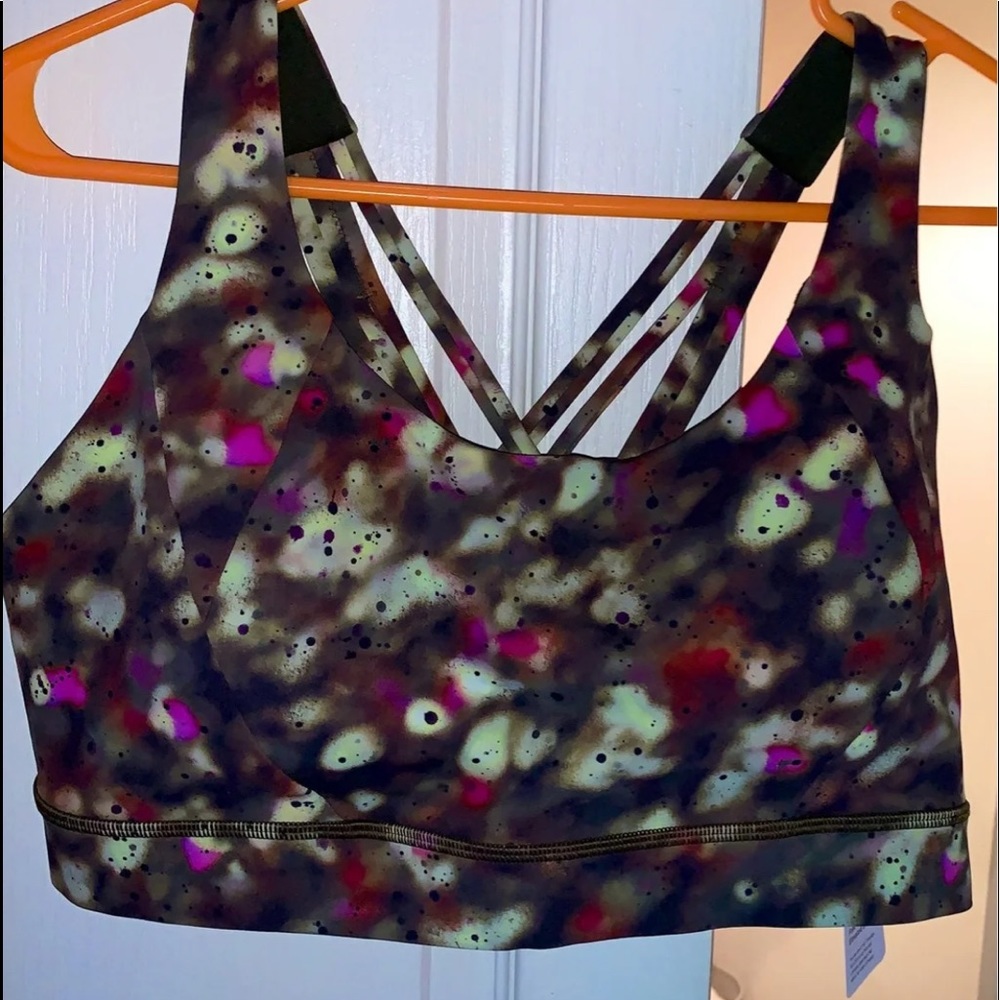 NWT Lululemon sports bra